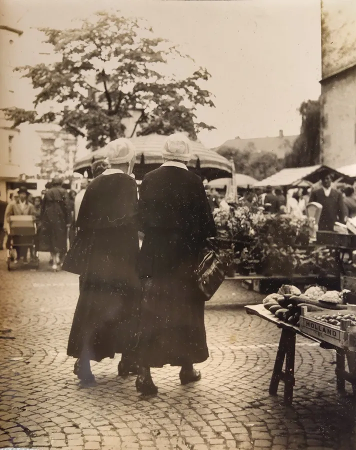 Historisches Foto vom Detmolder Wochenmarkt